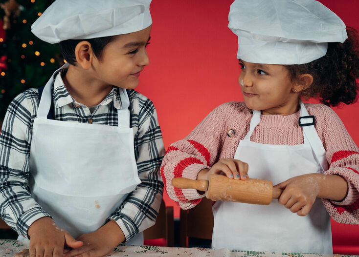 In der Weihnachtszeit duftet es in der ARCHE nach Orange und Zimt. Es wird gebacken, gebastelt und dekoriert.