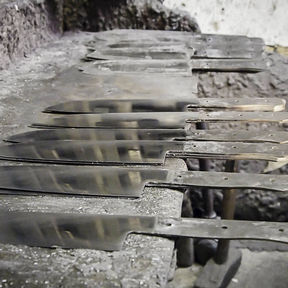 Fertige Klingen nach dem Blaupließten