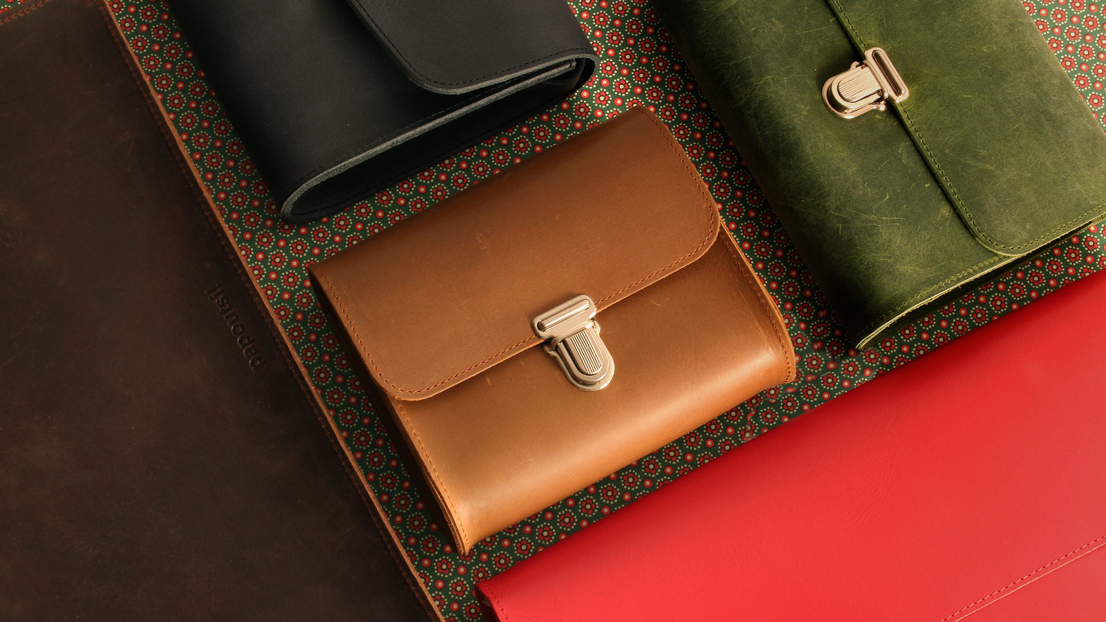 Schöne Geschenke. Papoutsi! Taschen aus kleiner Manufaktur hat nicht jeder