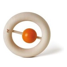 Kauring Babyspielzeug aus Ahorn