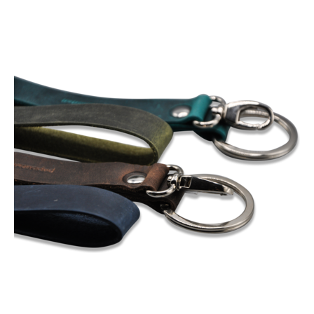 Schlüsselbänder mit Karabiner und Ring in Rindleder gewachst 20cm