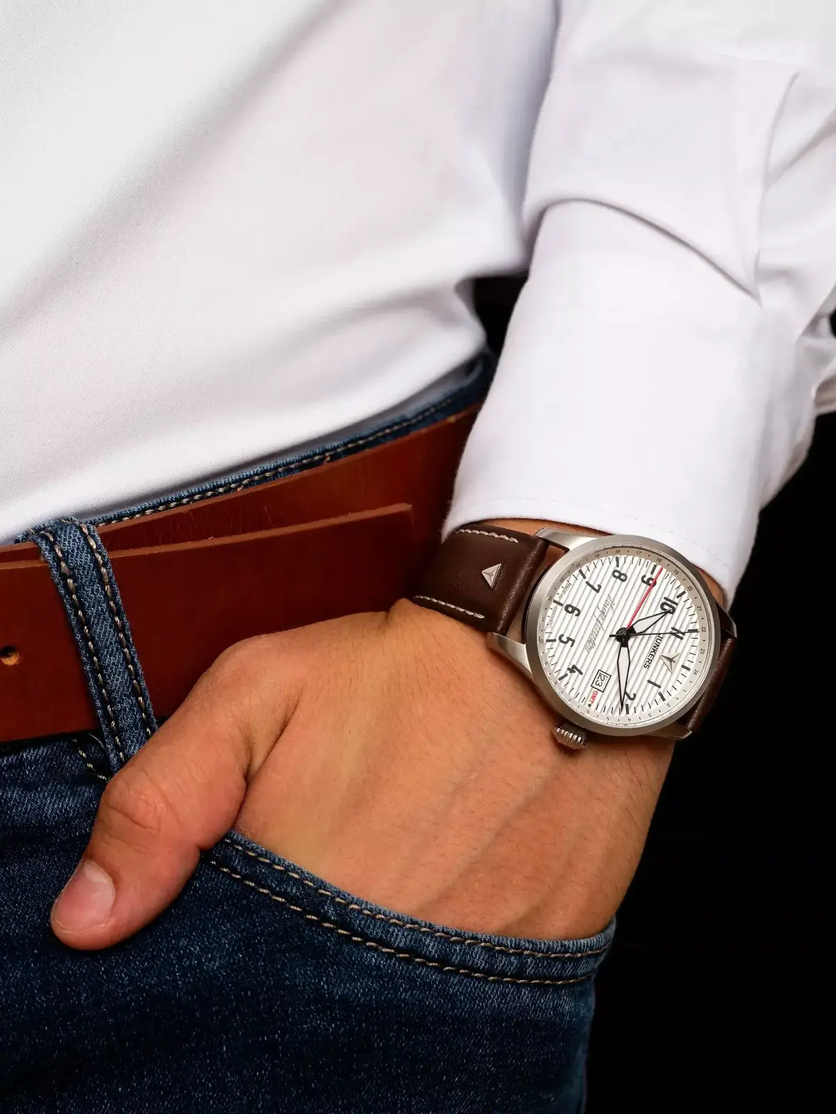 Hugo Junkers GMT Fliegeruhr GMT Automatik Farbe Silber 42mm verschraubte Krone Ref. 958.04.03