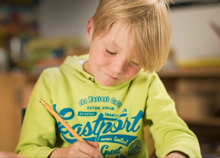 Die Kinder haben in der ARCHE einen Schutz- und Lernraum, für ein gemeinsames Miteinander, eine gute Entwicklung und ein gutes Selbstwertgefühl. 