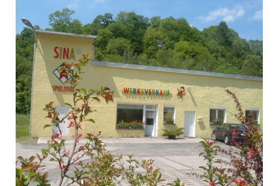 Der Werksverkauf von Sina