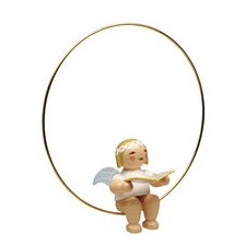 Christbaumschmuck Margeritenengel im Ring mit Liederbuch