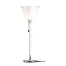 Diese „Lamp de Travail“ ist 1930 in verschiedenen
sich ähnelnden Ausführungen
entstanden und war als Arbeitsbeleuchtung
in Büros sehr verbreitet. Art Déco Tischleuchte – AD30