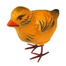 Papiermaché  Küken mit Zinnfüssen 