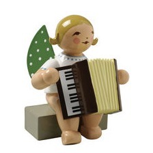 Grünhainichener Engel - Sitzender MUSIKANT mit Akkordeon