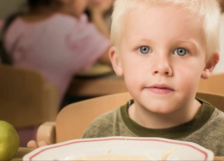  Ein gemeinsames Mittagessen mit Kindern und Menschen, die mir zuhören und mich in Frust und Freude auffangen.  