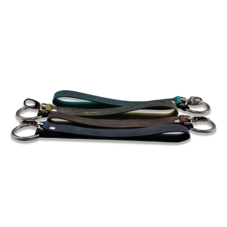 Schlüsselbänder mit Karabiner und Ring in Rindleder gewachst 20cm