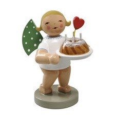Geschenkeengel mit Kuchen, Grünhainichener Engel 
