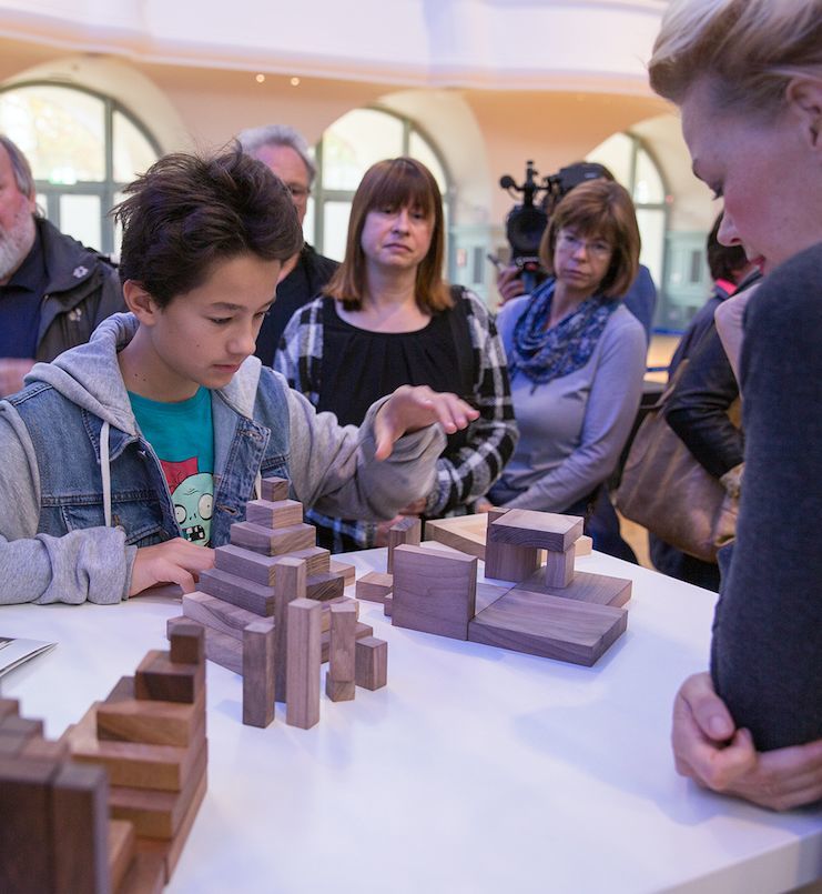 Plattenbau Designers Open in Leipzig am Stand bei Julia Heinemann