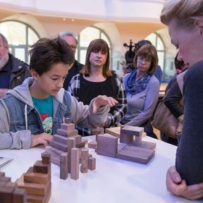 Plattenbau Designers Open in Leipzig am Stand bei Julia Heinemann