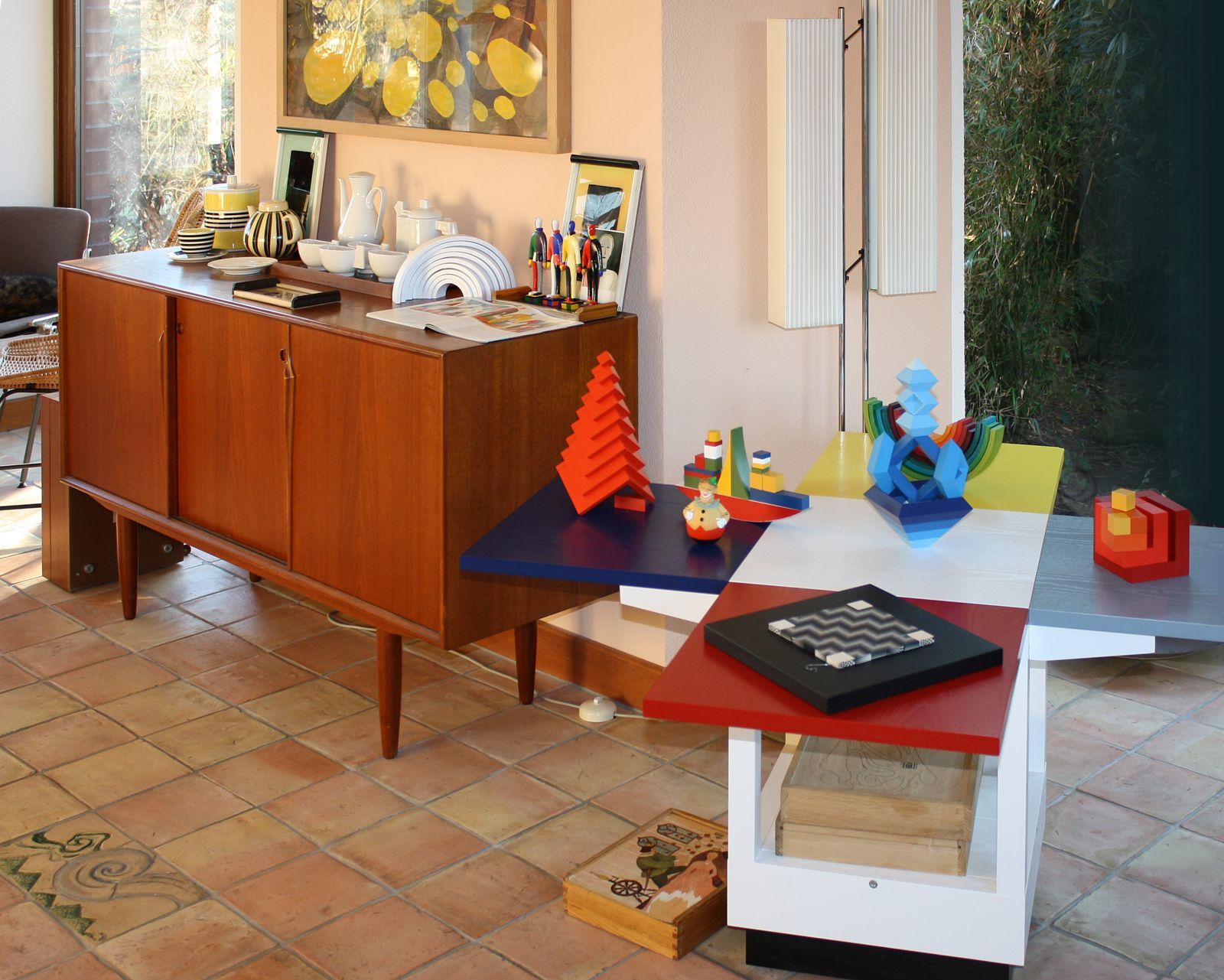 Eine seltene Ausführung des Bauhaustisches K10 von Tecta.